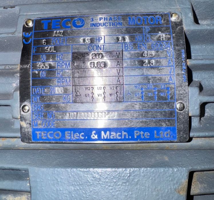 Продам 2 электродвигателя