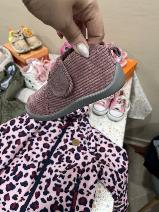 Обувки за момиче