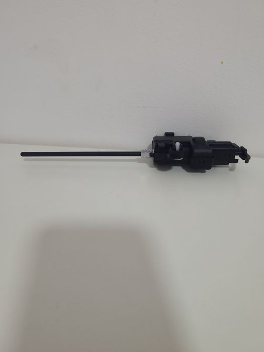Actuator închidere hayon piesă 8200312600 – Se potrivește Renault Clio III Captur Megane Scenic Laguna Qashqai
Nou nefolosit