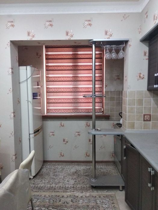 Метро Чилонзор-16 кв  2/5/9 отдельный вход 65 м2 с обстановкой