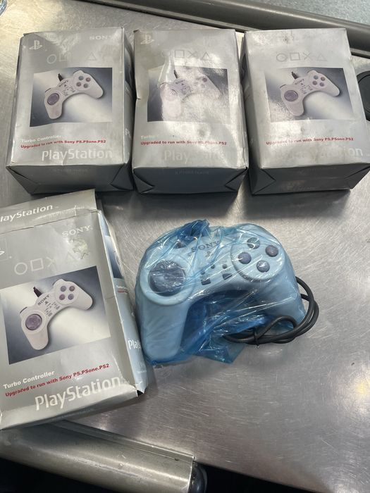 Контролери за ps2 и ps one