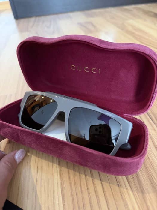 Ochelari de soare Gucci