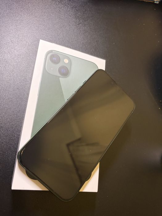 Продам Iphone 13 128 gb