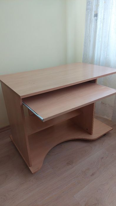 Запазено ученическо бюро