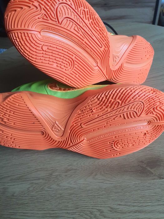 Маратонки Найк баскетбол