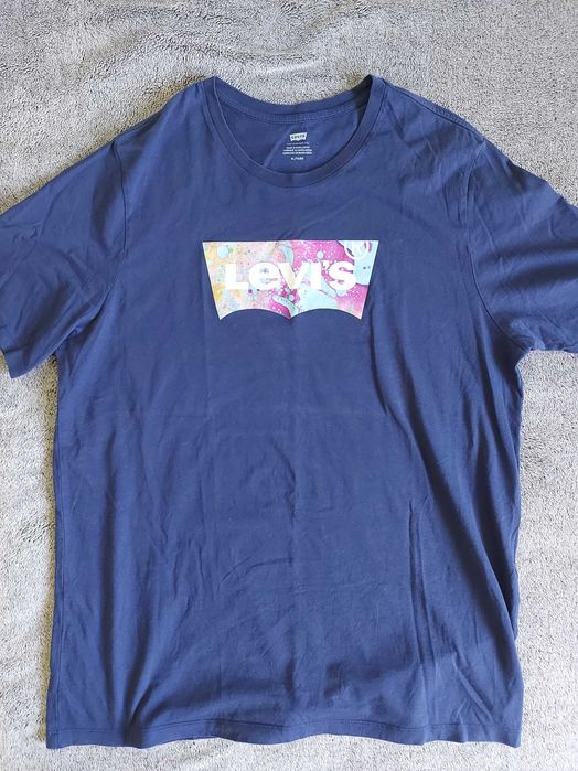 Нова мъжка тениска Levis тениска - размер XL