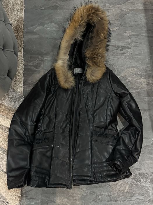 Дамско яке с пух