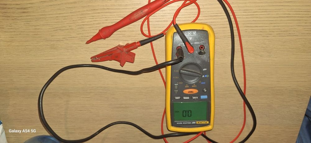 Multimetru FLUKE 1507