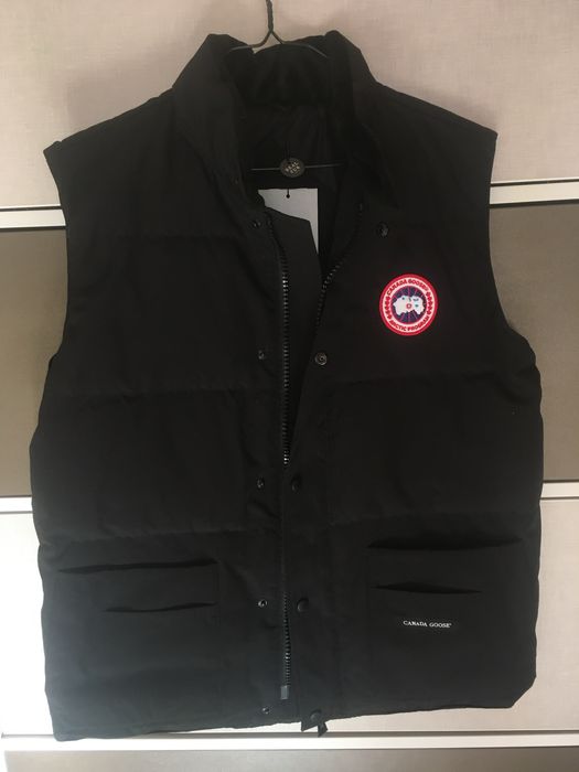 Мъжки елек Canada Goose M