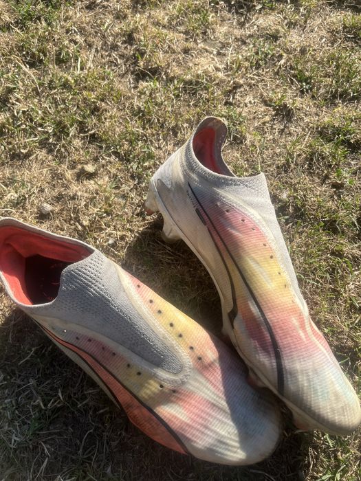 Продавам оригинални бутонки Puma Ultra, номер 43.