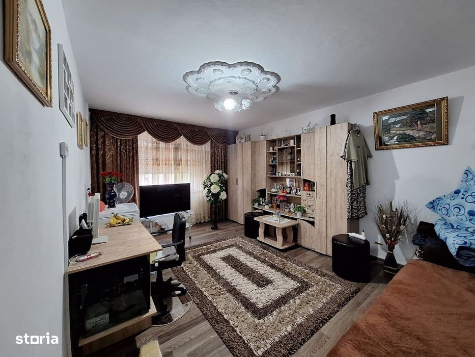 Apartament 2 camere decomandate zona Neagoe Voda — fotografia 1