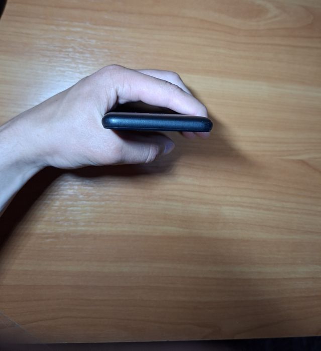Продам телефон meizu C9