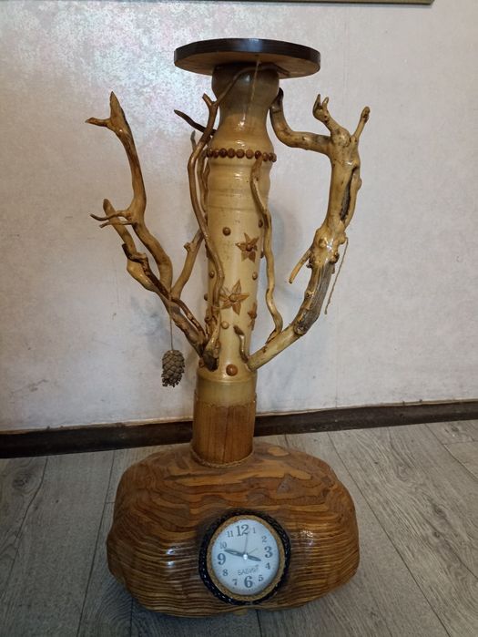 Подставка под комнатные цветы