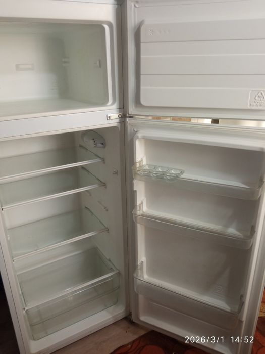 Холодильник 30000