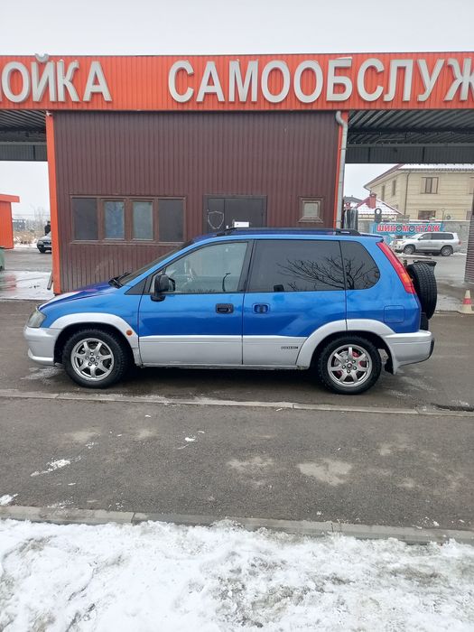 Продам Митсубиси RVR