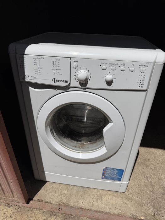 Пералня indesit за части