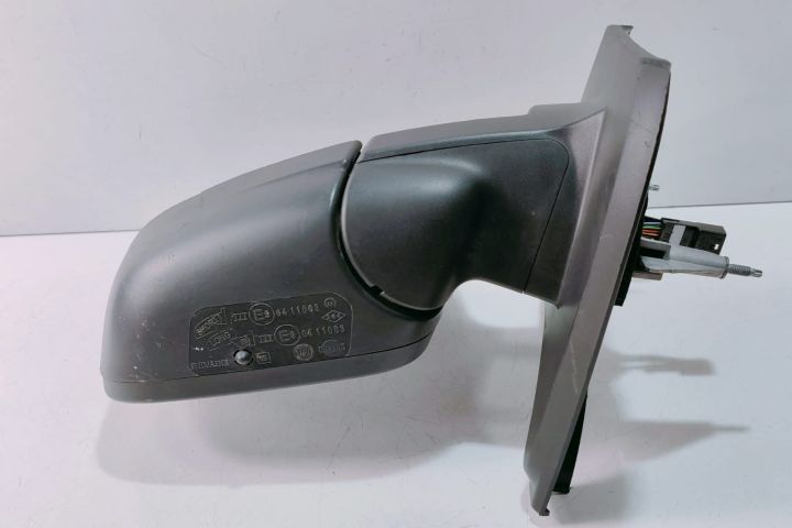 Oglinda  Electrica Dreapta fara capac 963018465R Renault Trafic a 3-a