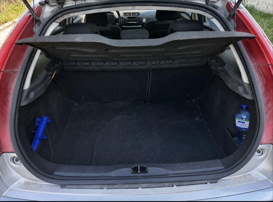 Продавам Citroën C4 1.6 HDI, 90 к.с., 04.2005 г.