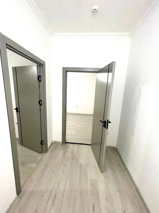 МЕТРО 3-бекат 1 км Янги Дархон 1/16/17 43м2