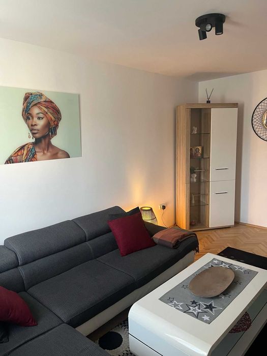 Cazare Reșița -Apartament Vitruvian - Regim hotelier! Zona centrala!!!