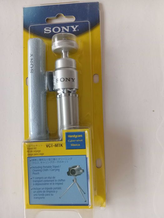 SONY фотоаппарат и дополнение