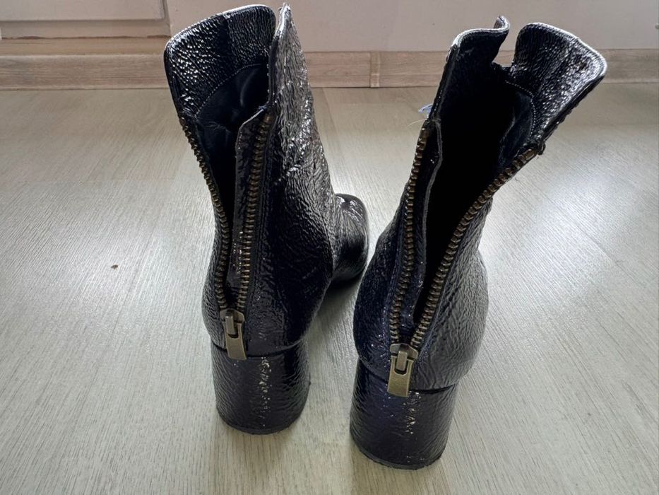 Ghete elegante din piele naturală, Musette, mărime 35, negre lacuite