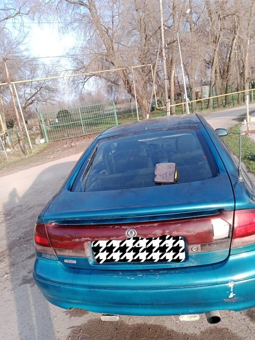 Продам Мазду кронус