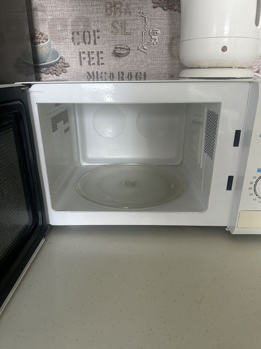 Продам микроволновую печь