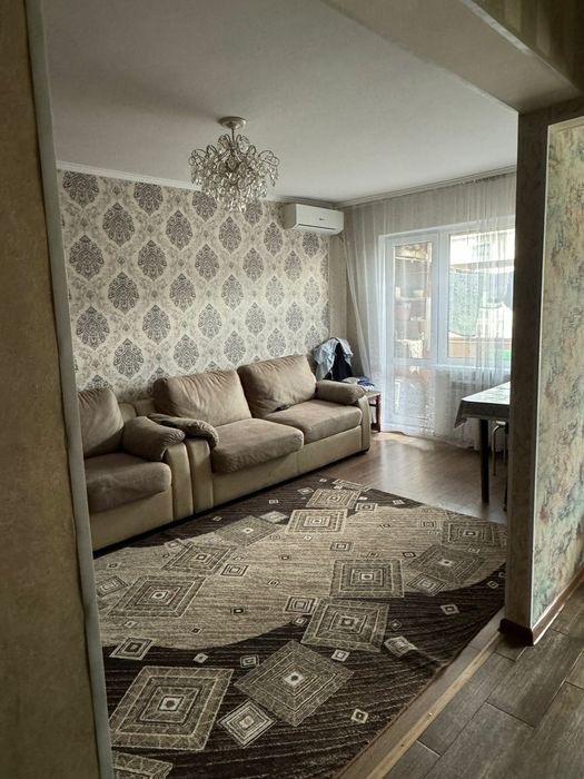 Обменяю квартиру на дом