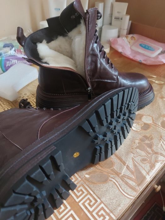 Продаю новые полусапожки