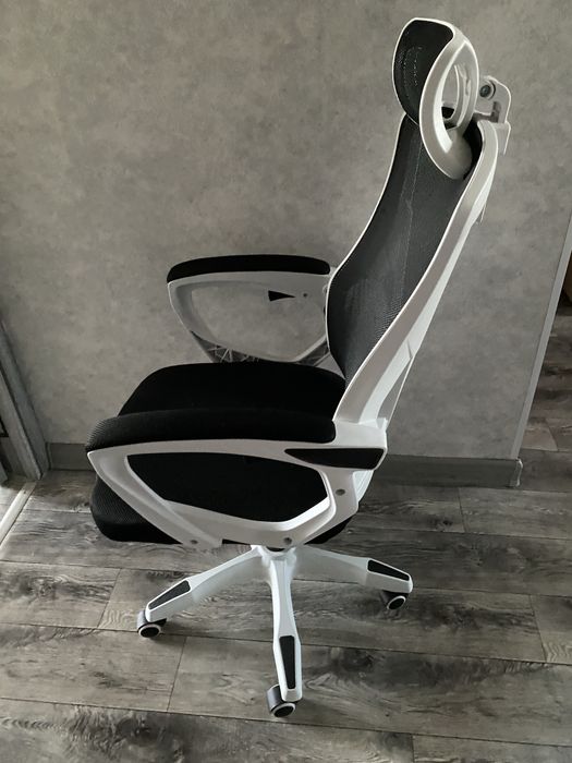 Кресло офисное сетчатое