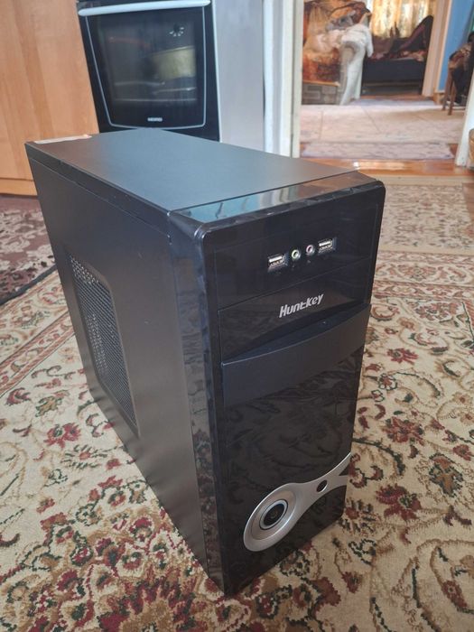 Компьютер - системный блок. Windows 10x32 bit/ Office