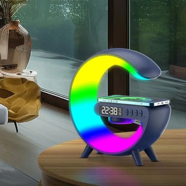 Ночник с беспроводной зарядкой часами и будильником,светильник,колонка