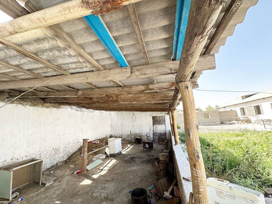 Uy sotiladi arzon narxda