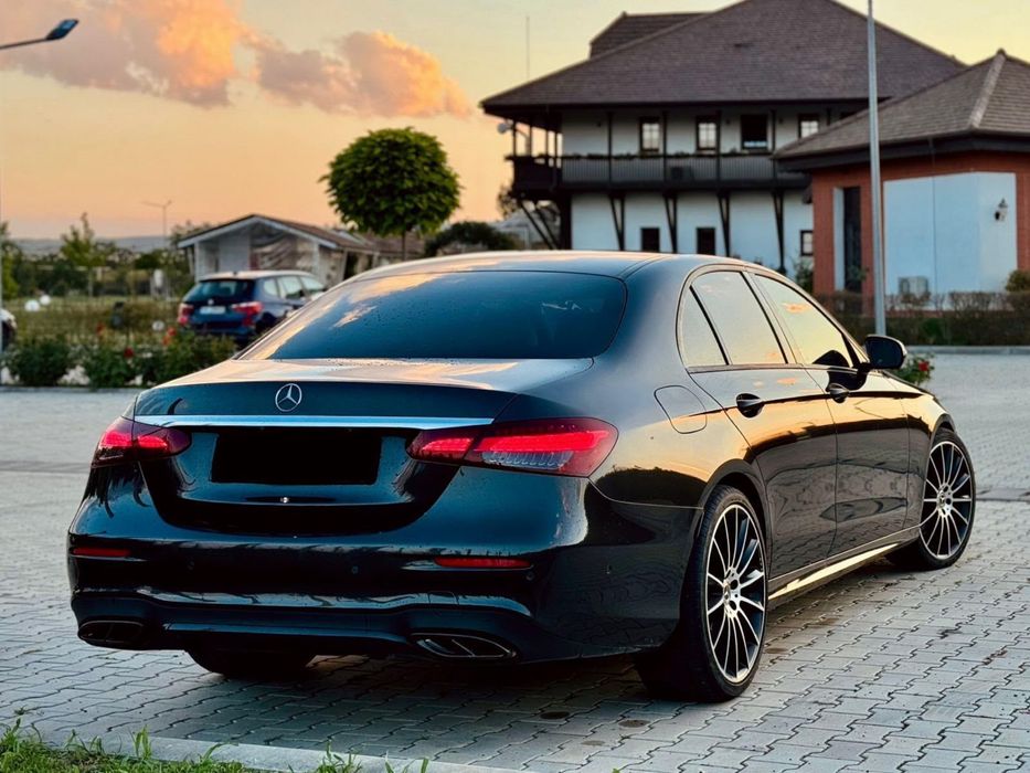 MERCEDES-BENZ E-Class 2022 — imagine 4