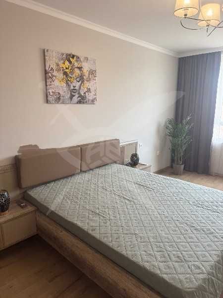 Продава се Тристаен апартамент в Пловдив, Съдийски - 100 кв.м за 2220 €/кв.м - Снимка #7