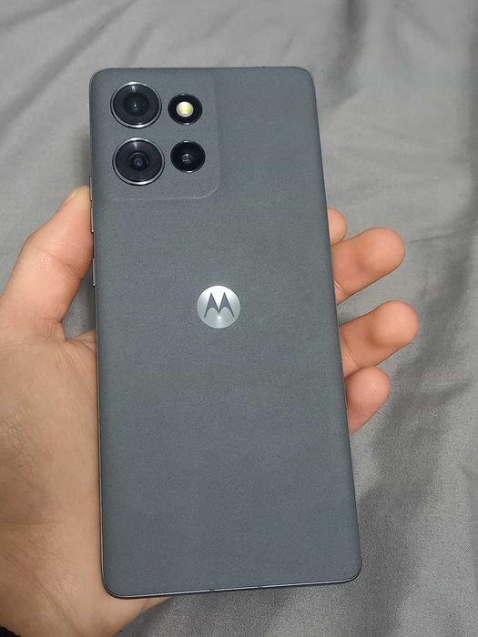 Motorola edge 50 12/512 Срочно