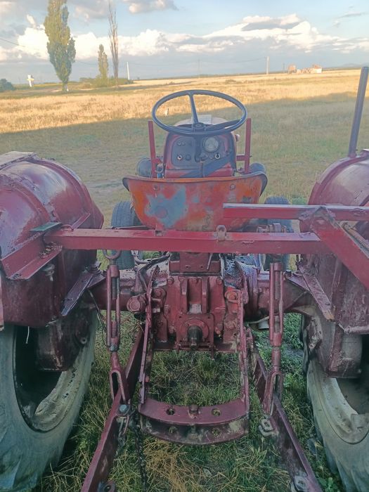 Vând tractor Kararo 30 cai disc 3,4 talere noi