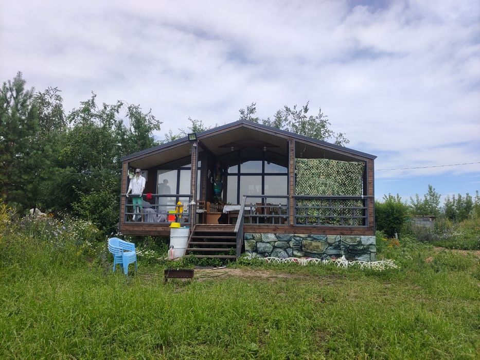 Продам домик на Бухтарме.