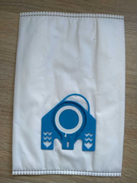 5 бр. торбички за прахосмукачка Миеле Miele Complete C2 C3 Classic C1