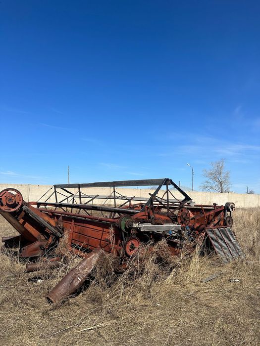 Продам комбайны "Нива"