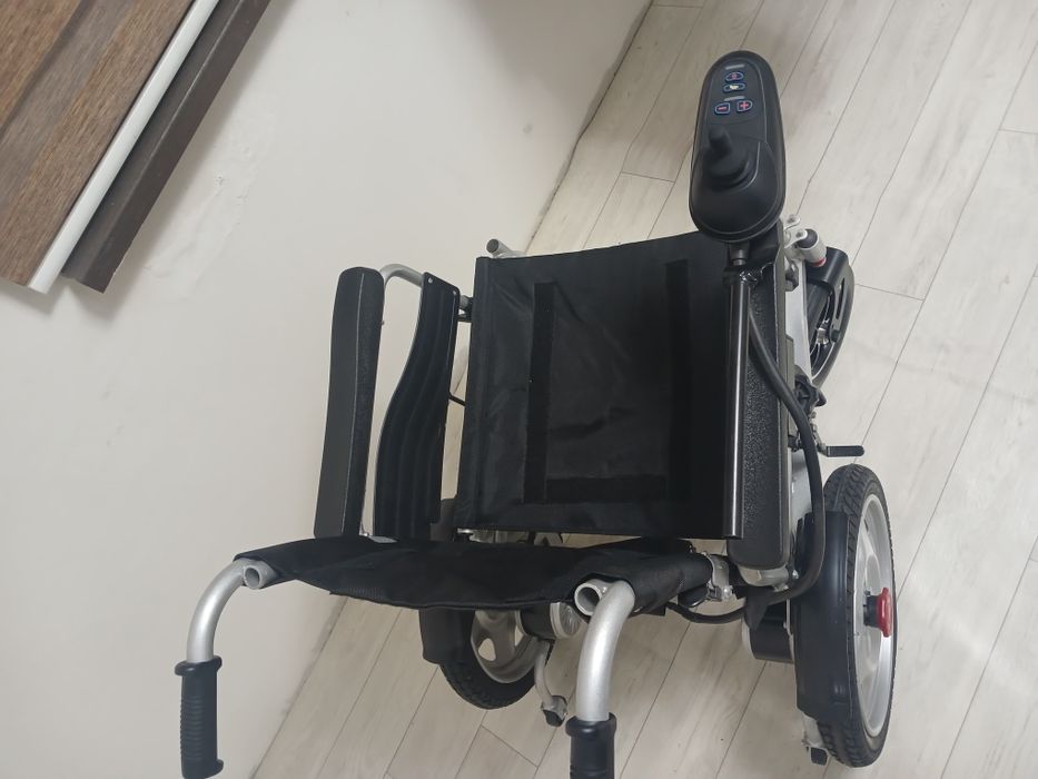 Электроколяска инвалидная