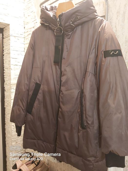 Продам женский пуховик