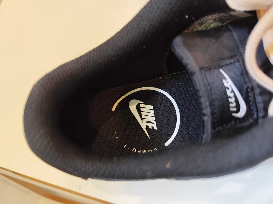 Pantofi sport casual 38.5 39 NIKE Court Royale piele naturala moale