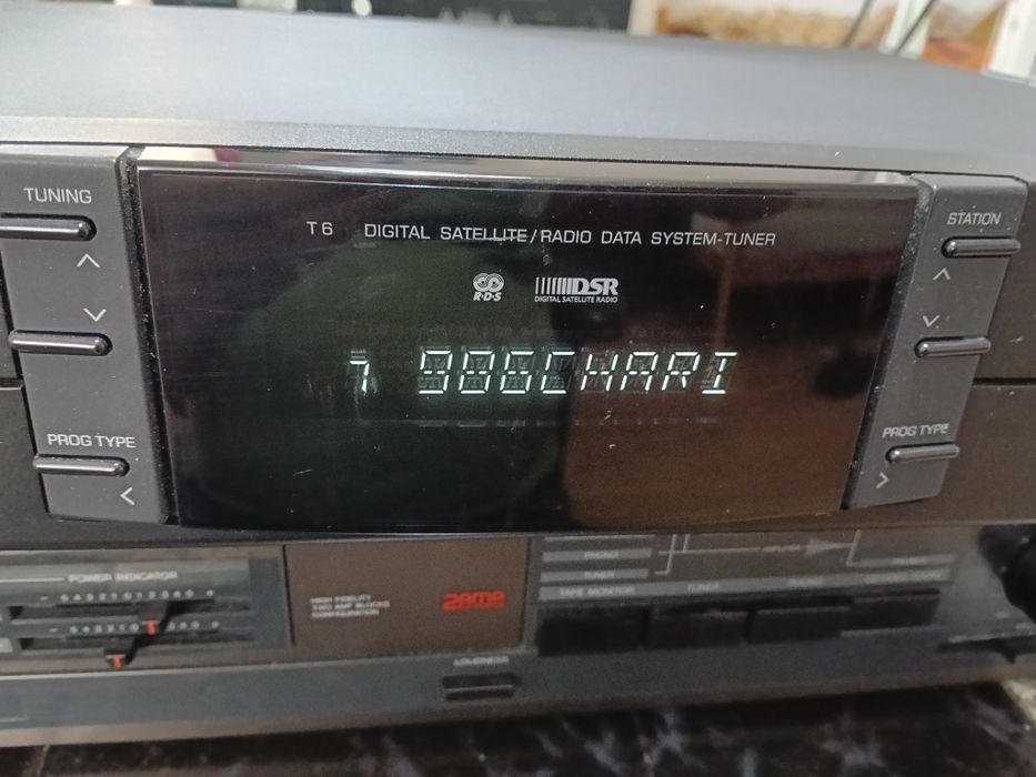 Tuner digital  satelit Fine Arts Grundig