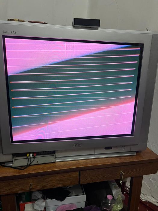 Телевизор JVC, б/у.
