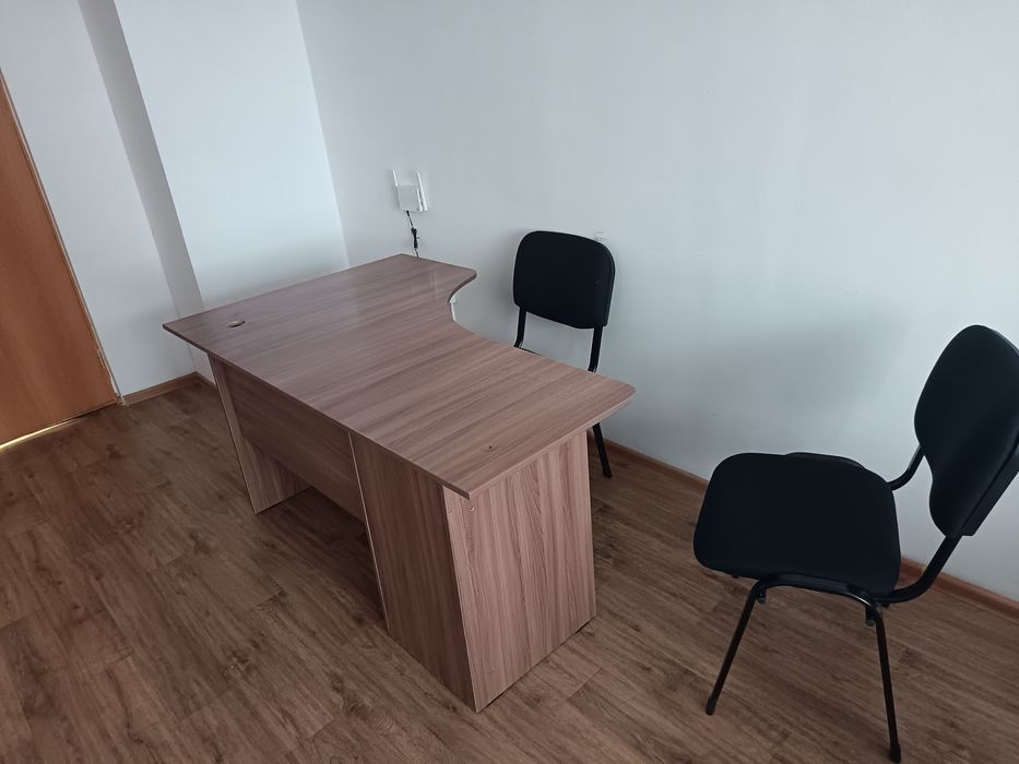 Диван и стул продаётся