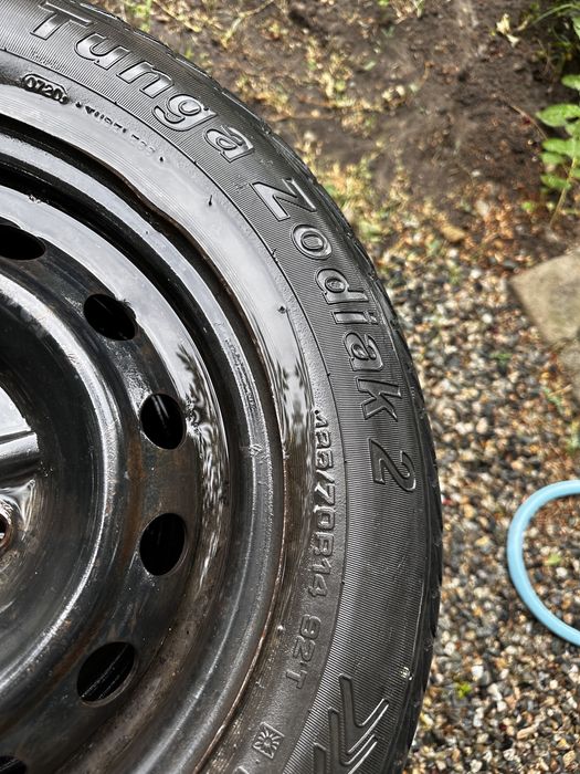 Шины с дисками..