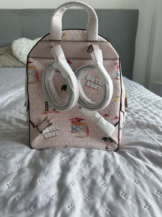 Ghiozdan Michael Kors- nou cu eticheta