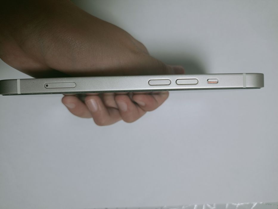 iPhone 13, 128 гб